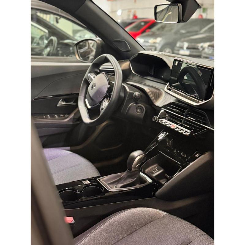 Peugeot 2008 1.2 Allure Pack - 6
