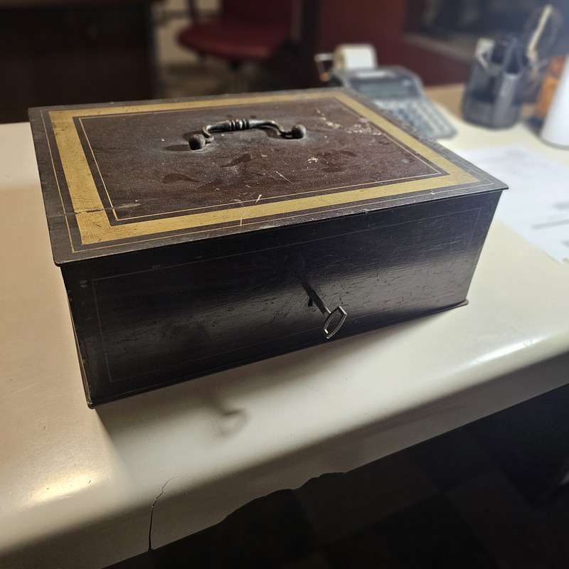 Caja de seguridad o Portavalores Antigua....de las buenas!!! - 2