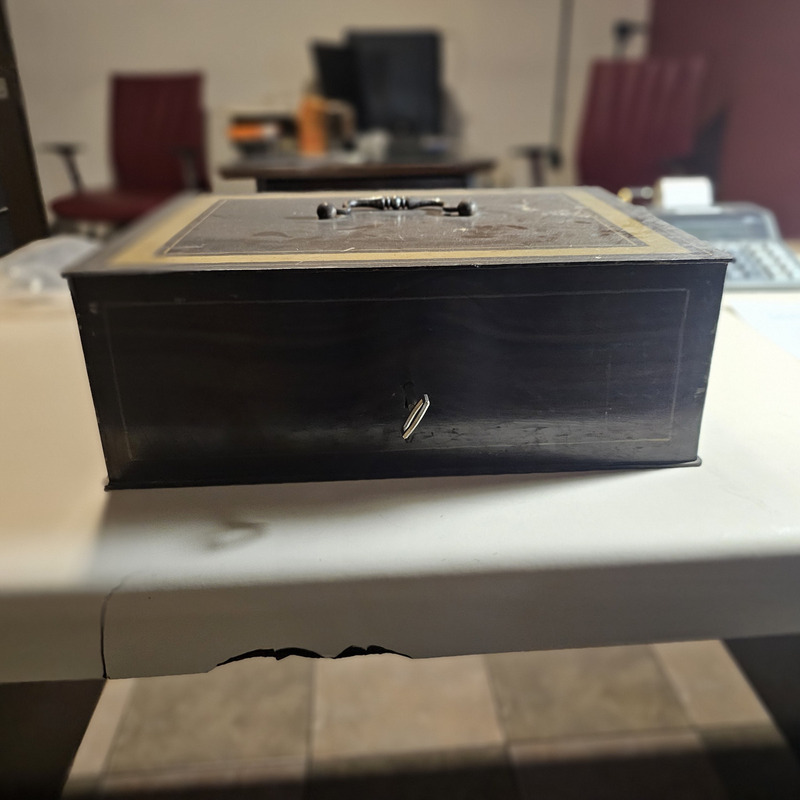 Caja de seguridad o Portavalores Antigua....de las buenas!!! - 4