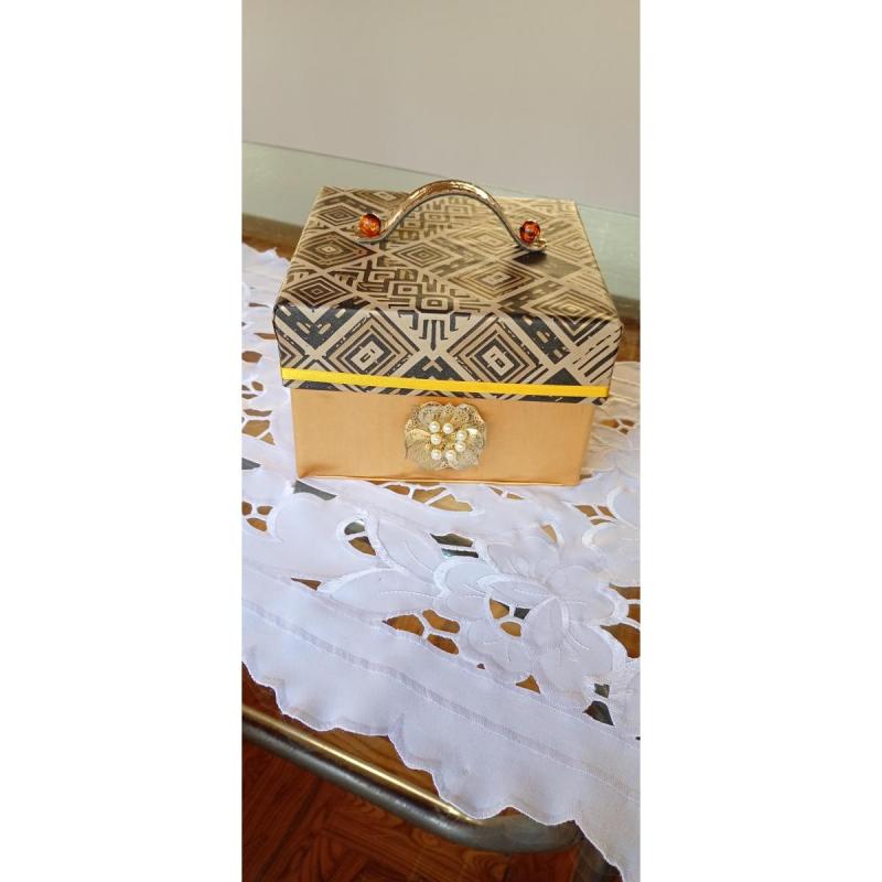 Cajas organizadoras multiusos y colgantes de colores - 6/16