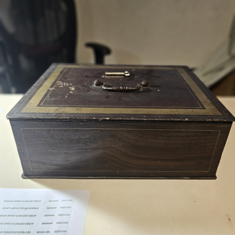Caja de seguridad o Portavalores Antigua....de las buenas!!! - 9