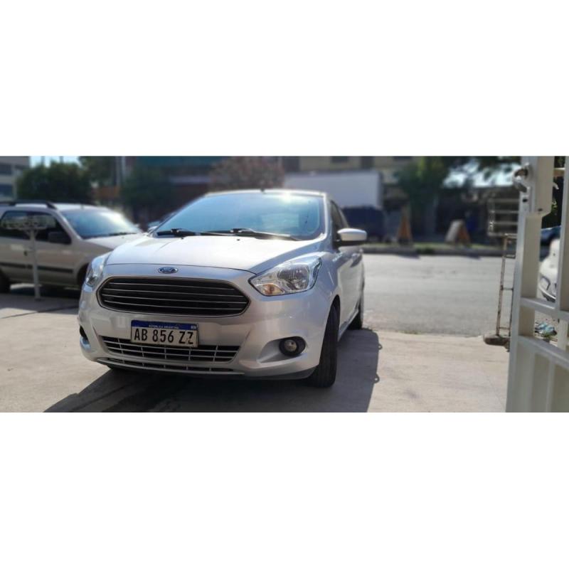 Vendo Ford Ka + SE 2017,muy cuidado ,particular , 150.000km.