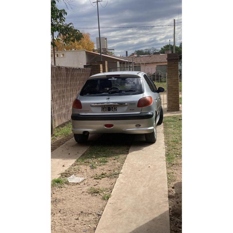 “Peugeot 206 2008 | Impecable | 198.000 km | Cubiertas nuevas - 2