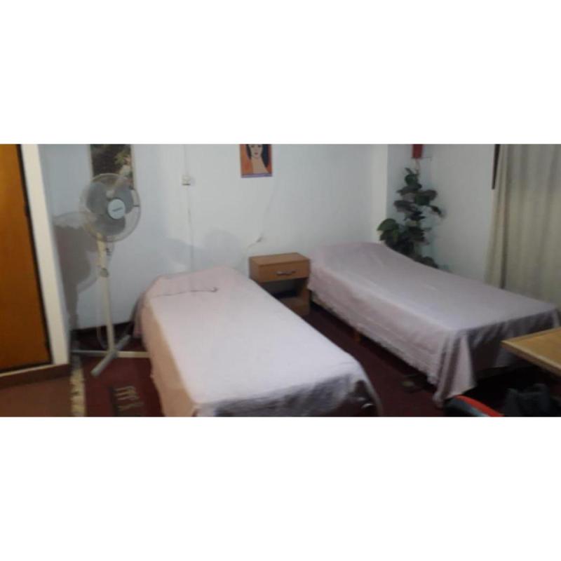 Centro.- Alquilo depto. Temporario de 1 amb.-  Sin gastos de comisión