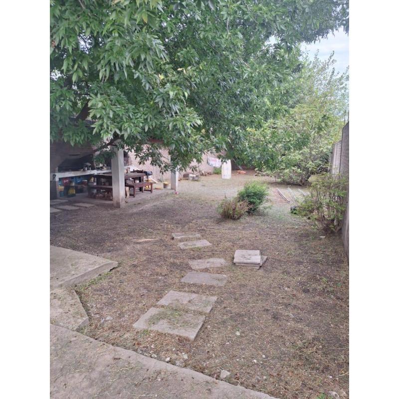 Se vende casa en pleno centro de Hernandarias, excelente ubicacion - 7