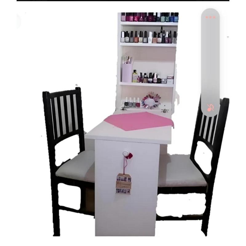 Mesa de manicuria