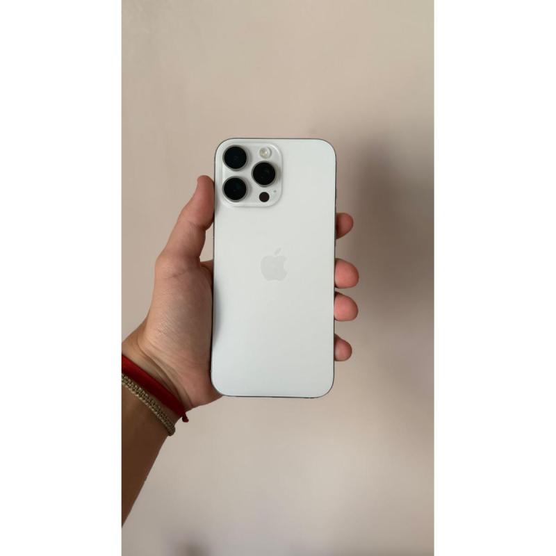 iPhone 16 pro Max 256 GB White y IPhone 16 pro 256 Gb White