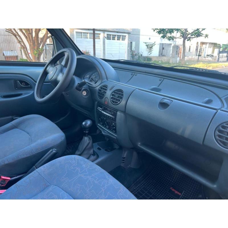 Renault Kangoo diesel 99 1.9 - 4/8