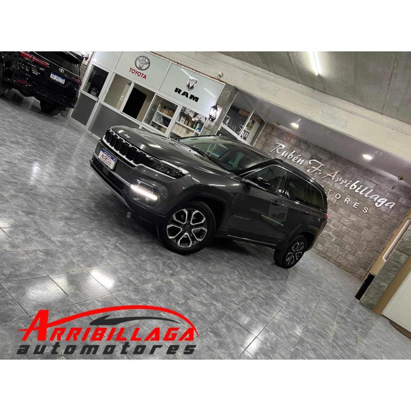 🚗✨ Jeep Commander Limited 4X4 AT9 2.0 TDI 7A 2022 ✨🚗  Necochea