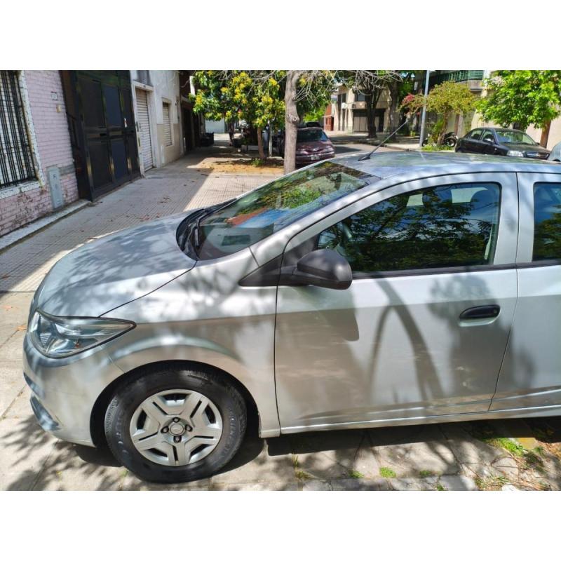 Onix Joy 2018 impecable - 4