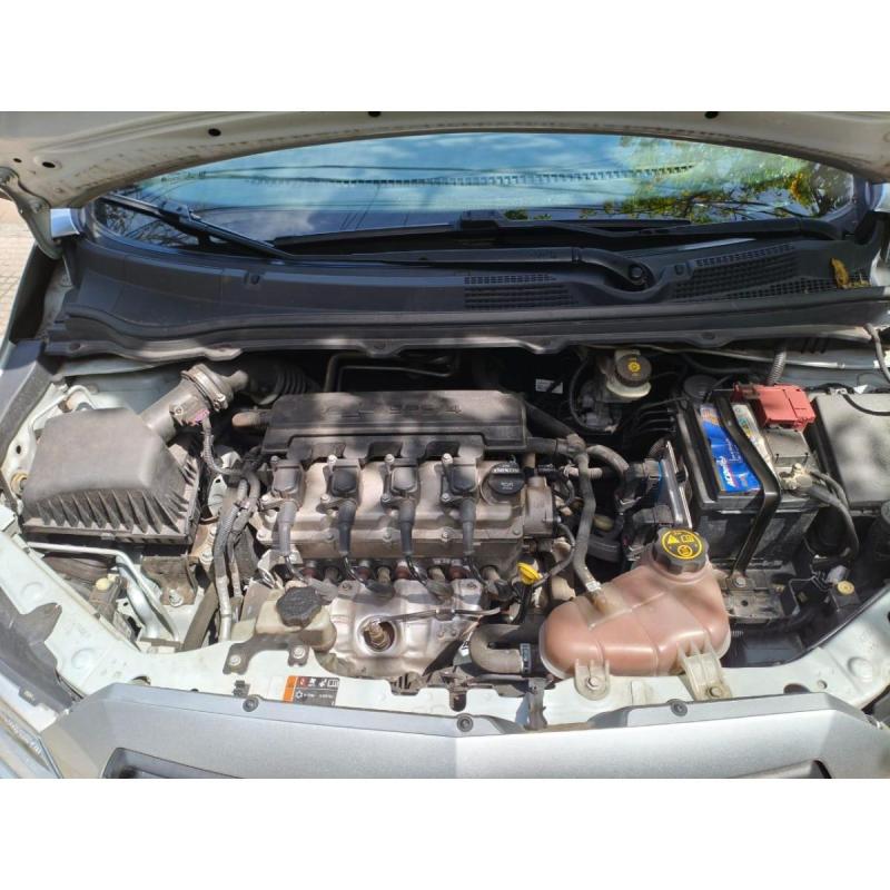 Onix Joy 2018 impecable - 11/13