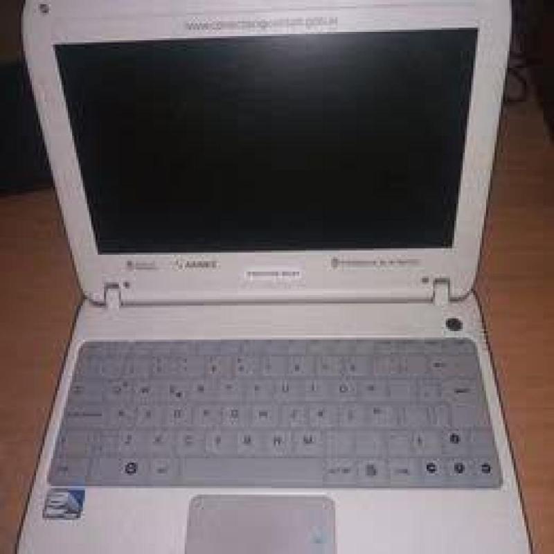 VENTA o PERMUTA Netbook economica con cargador y garantia, entrega sin costo - 2/3