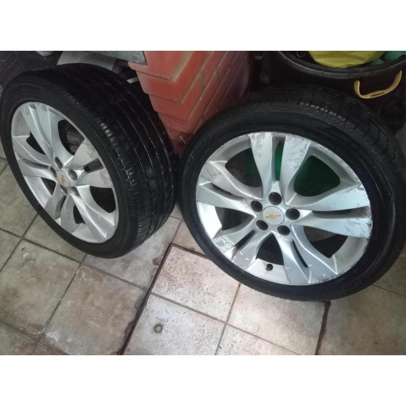 Líquido dos ruedas enteras