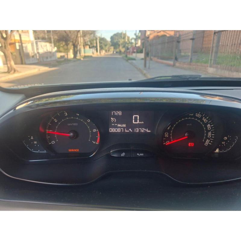 🚗 Peugeot 2008 Allure 1.6 – 2018 | Excelente oportunidad - 6