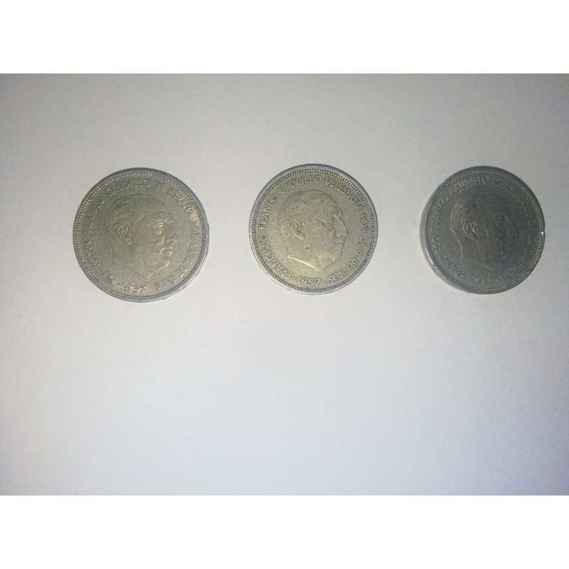 Vendo 3 monedas de 25 pesetas de 1957