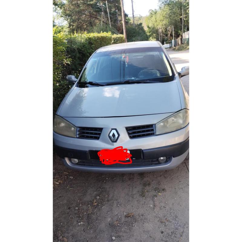 Vendo megane ll 1.6 confort plus - 2