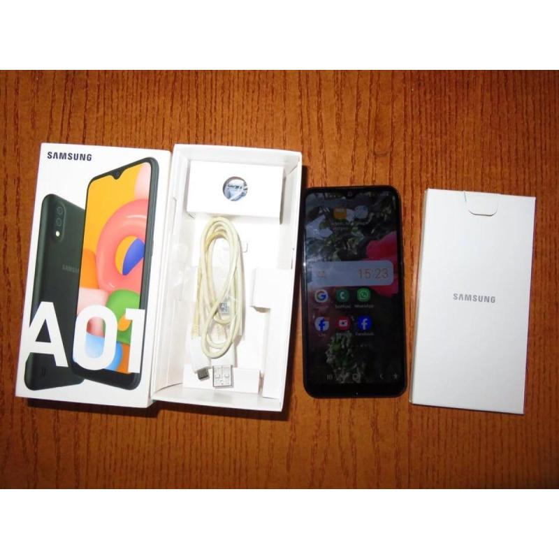 Fantabuloso Samsung Galaxy A01 con caja impecable ESCUCHO OFERTAS