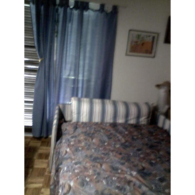 Sillón 2 cuerpos, cama plaza y media - 5