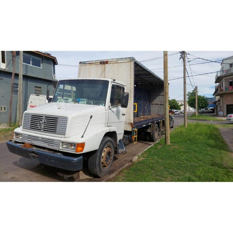 Mercedes benz 1215 aÑo 93