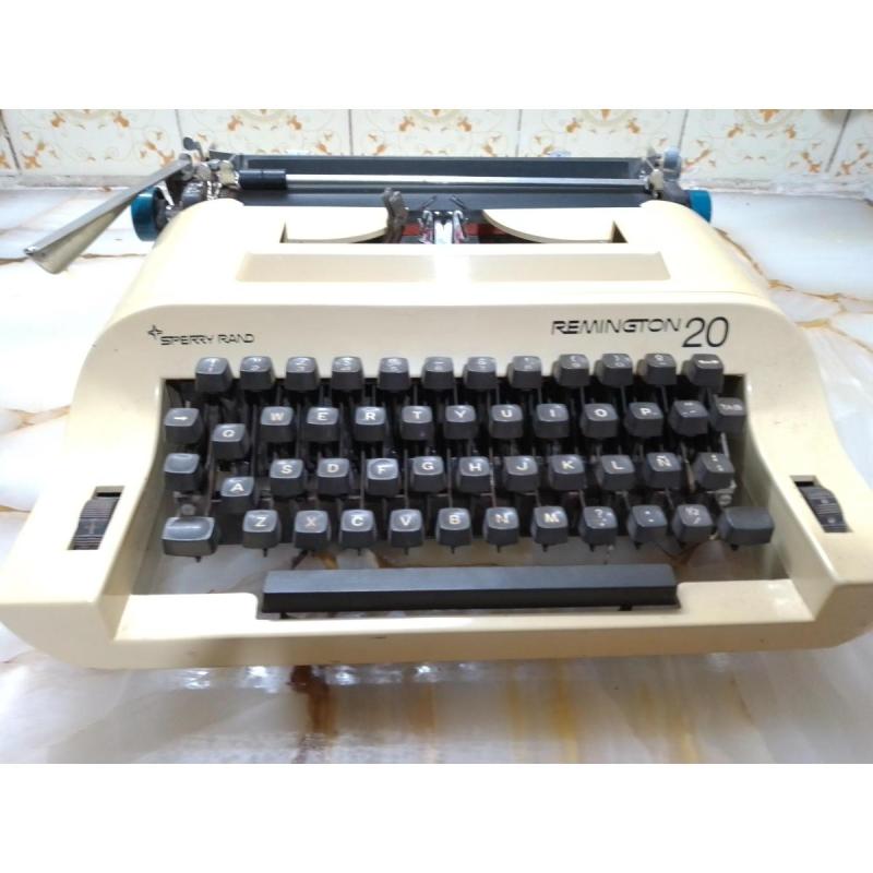 Máquina de Escribir Remington 20 – Para Restaurar / Colección - 10