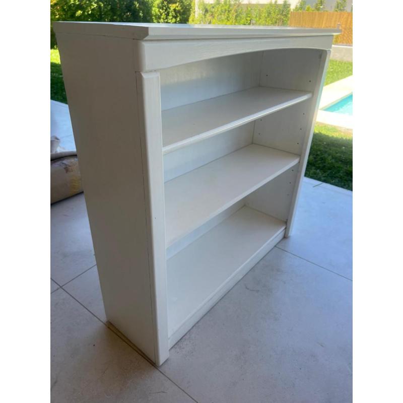 Biblioteca Madera Blanca con Estantes