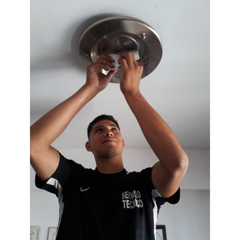 Electricista Urgencias 24/7 Córdoba capital 3518026631