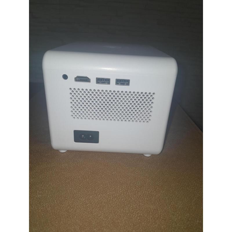 Proyector CHOWA - 4