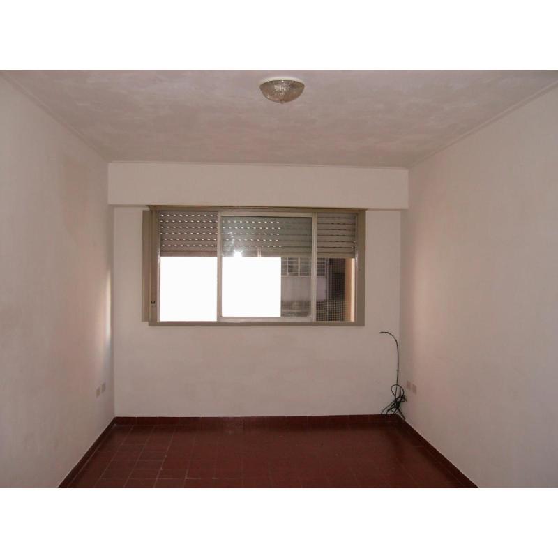 DueÑo directo alquila dpto apto.estudiantes en 54 y 10