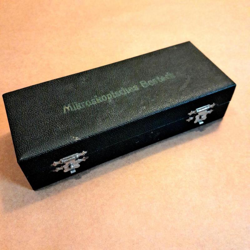 Antigua Caja De Instrumental Mikroskopische Besteck. S XIX