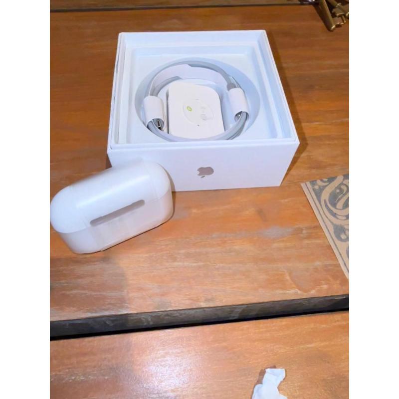 AirPods Pro - 4
