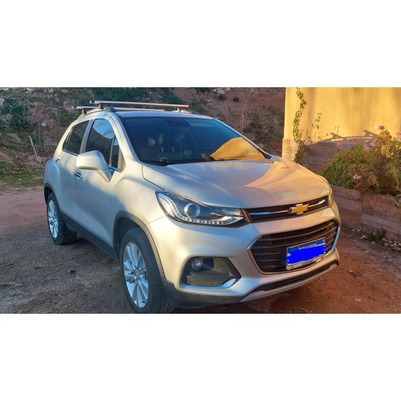 Vendo Tracker 2017 Tope de Gama Autómatica