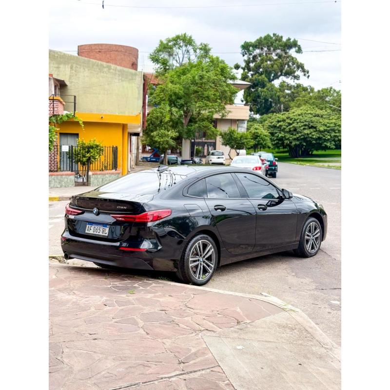 BMW 218 i 2022 - 2