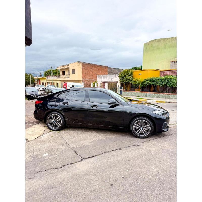 BMW 218 i 2022 - 4