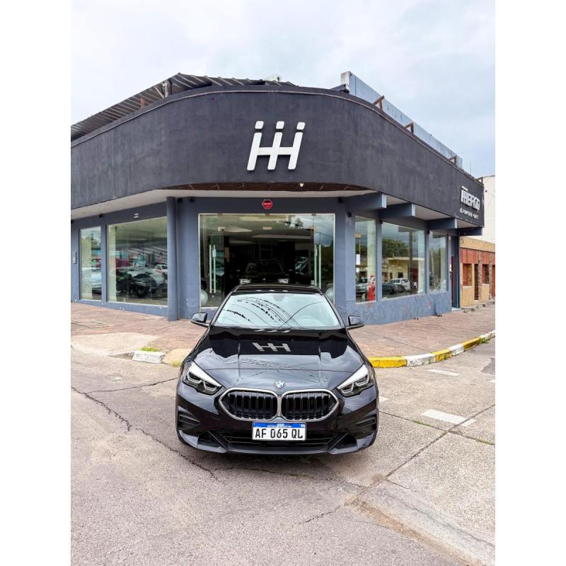 BMW 218 i 2022 - 10