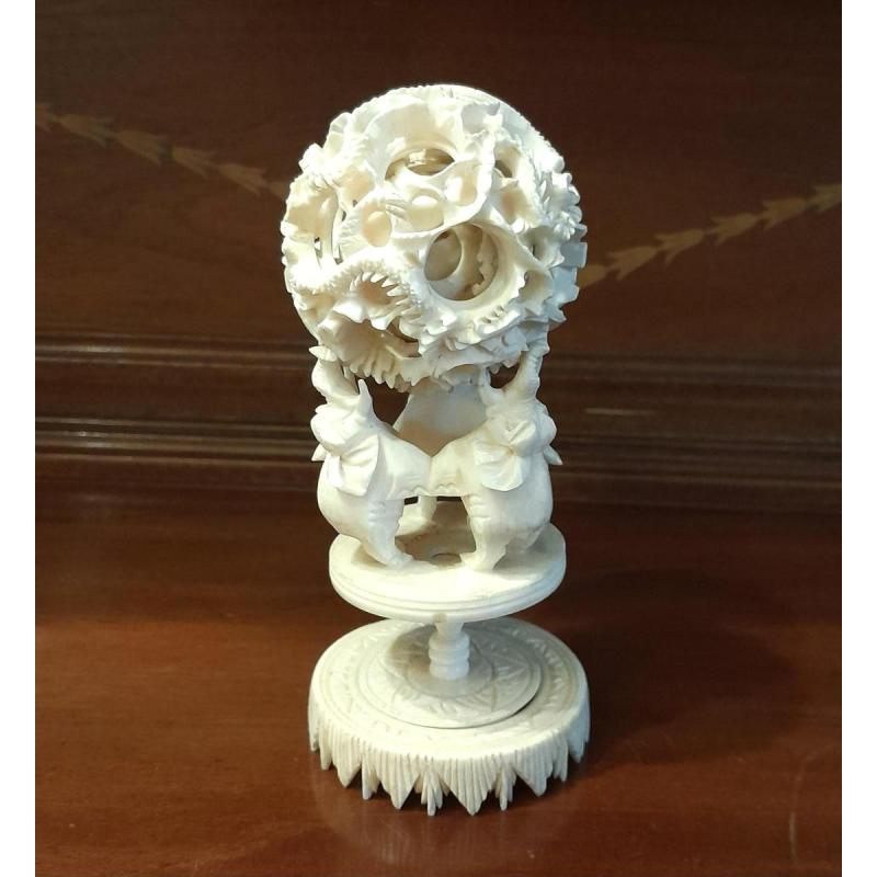 Antigua Figura China Tres Elefantes Sostienen Bola Rompecabezas