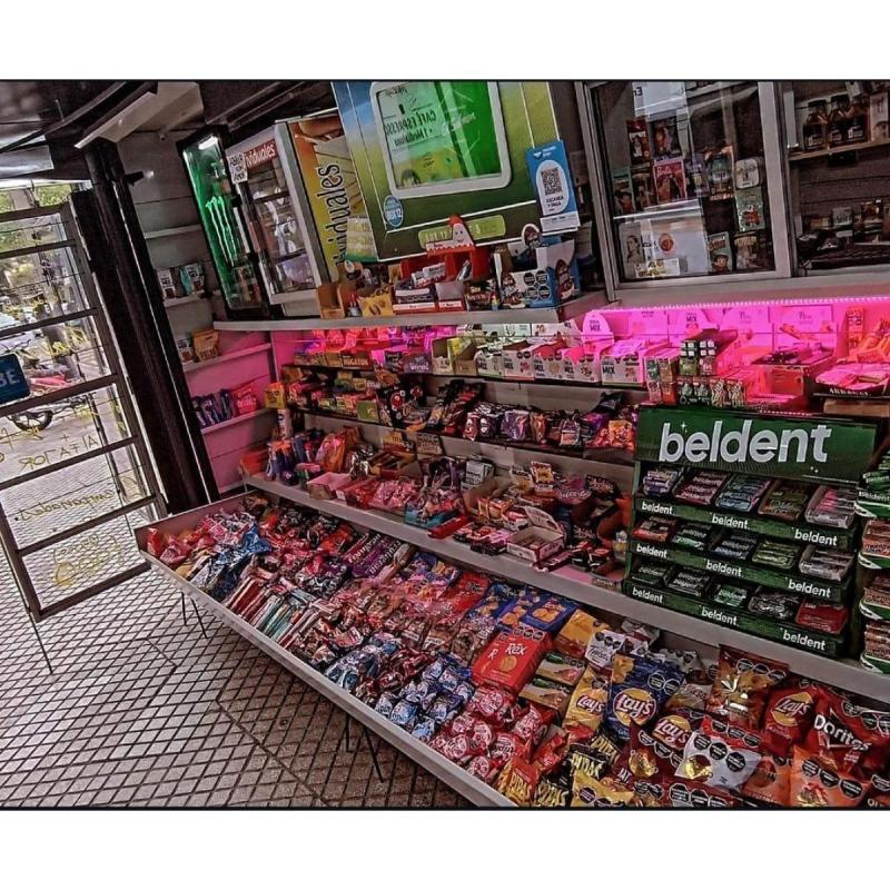 Minimarket polirubros, diarios y revistas