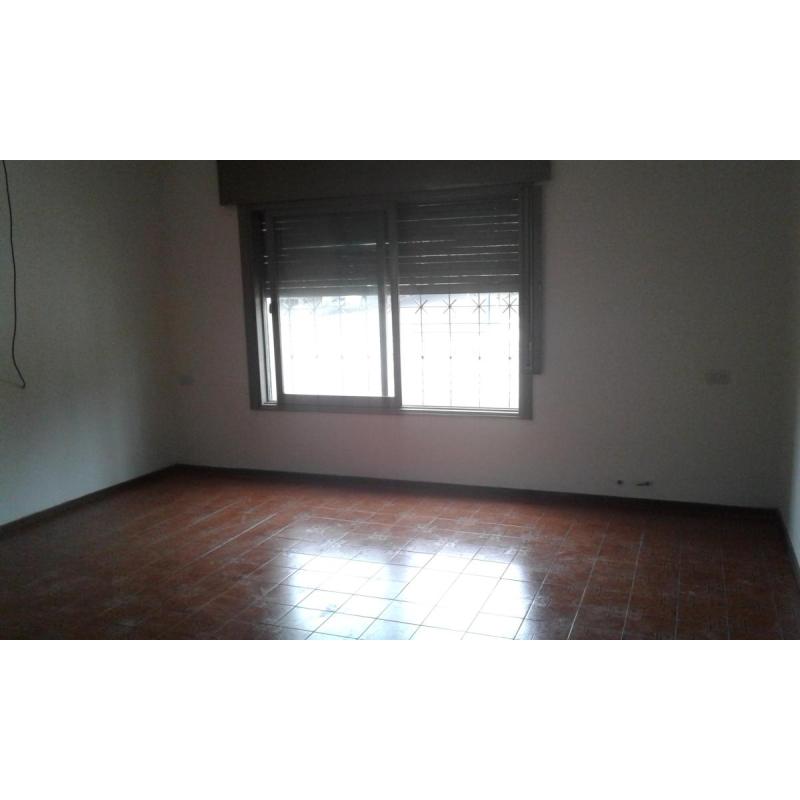 Vendo Amplia Casa Colinas de V. Sarsfield - 5