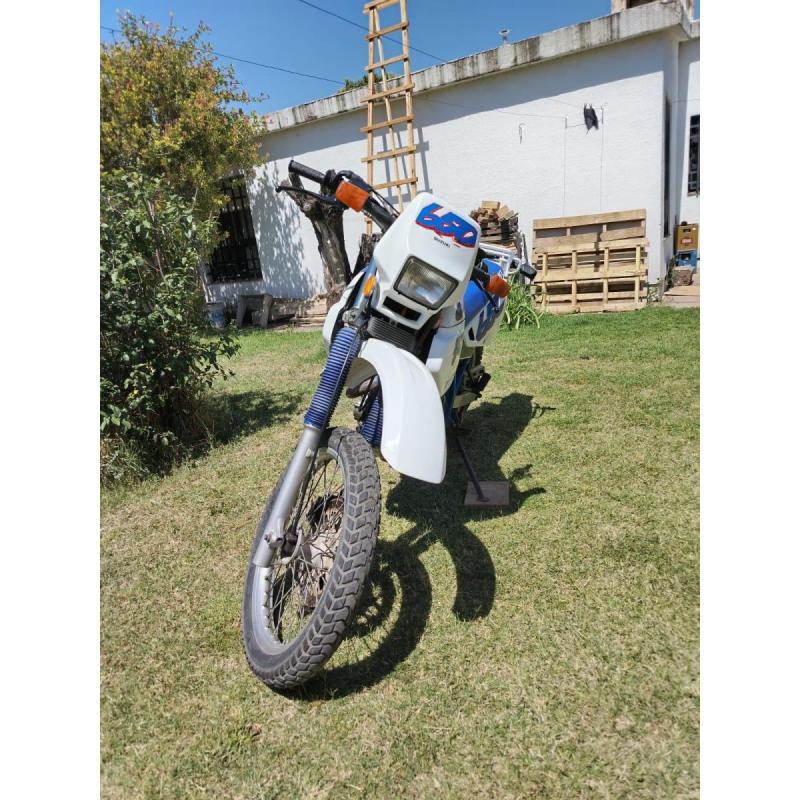 Suzuki DR 650 SP - 2