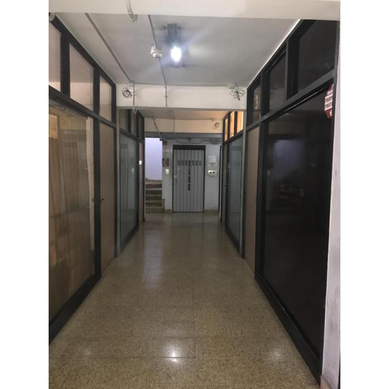 Vendo Oficina Centro de Cordoba con Escritura