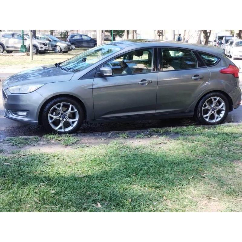 Ford focus se plus 2017