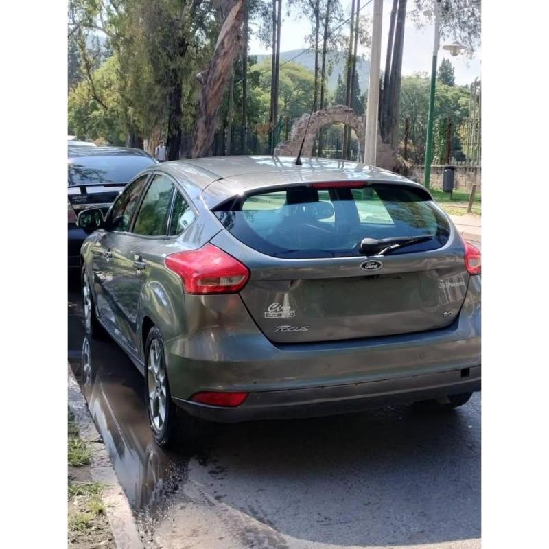 Ford focus se plus 2017 - 4
