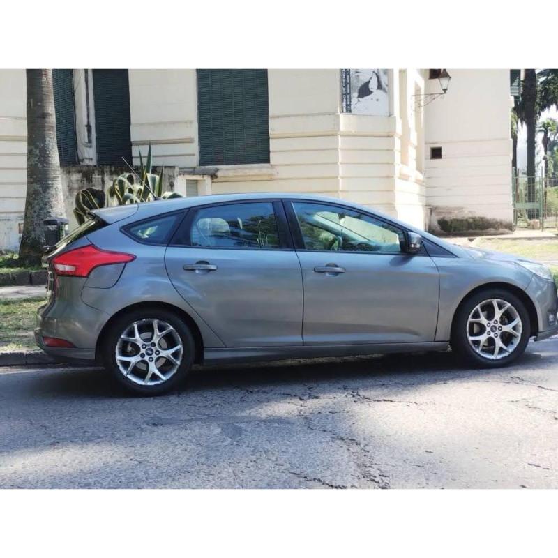 Ford focus se plus 2017 - 5