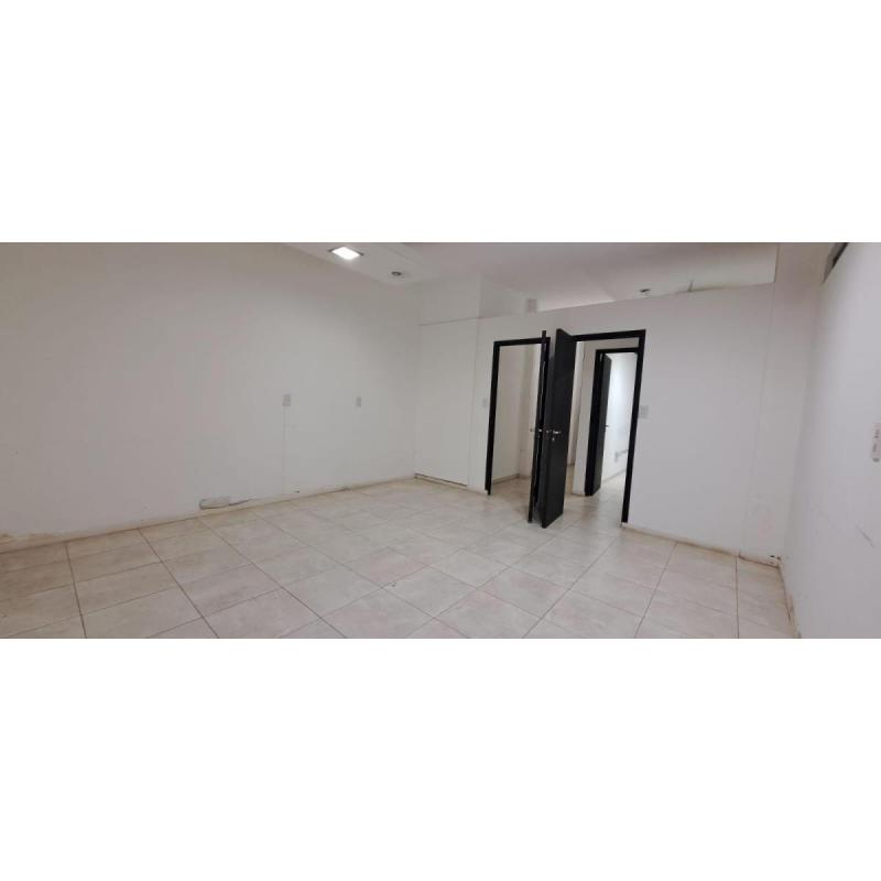 Local comercial -oficinas - consultorios - 5