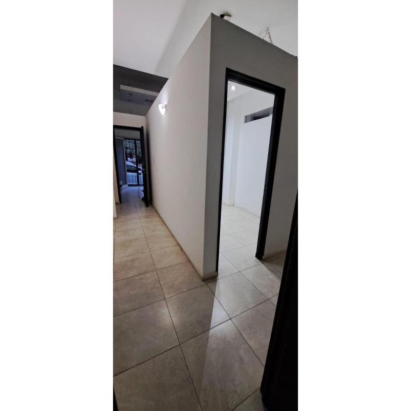 Local comercial -oficinas - consultorios - 8