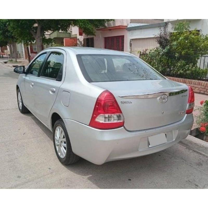 Etios 2015. Hermoso!!! en óptimas condiciones. - 2