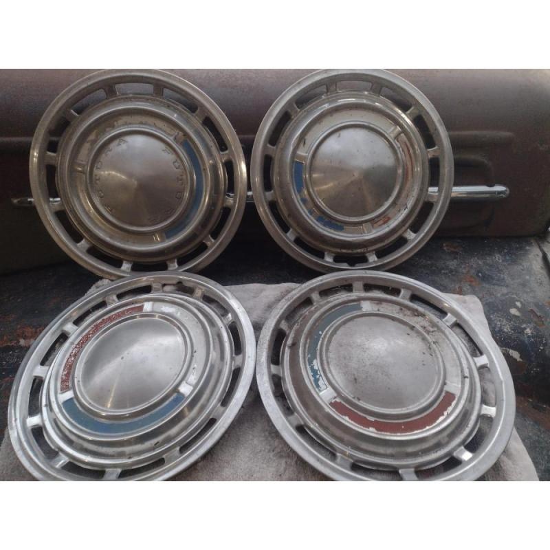 Juego de Tazas Ford Falcon Rod 13