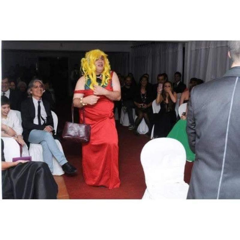 Artistas para recepciones Mozos locos ypersonajes graciosos Bs As - 2