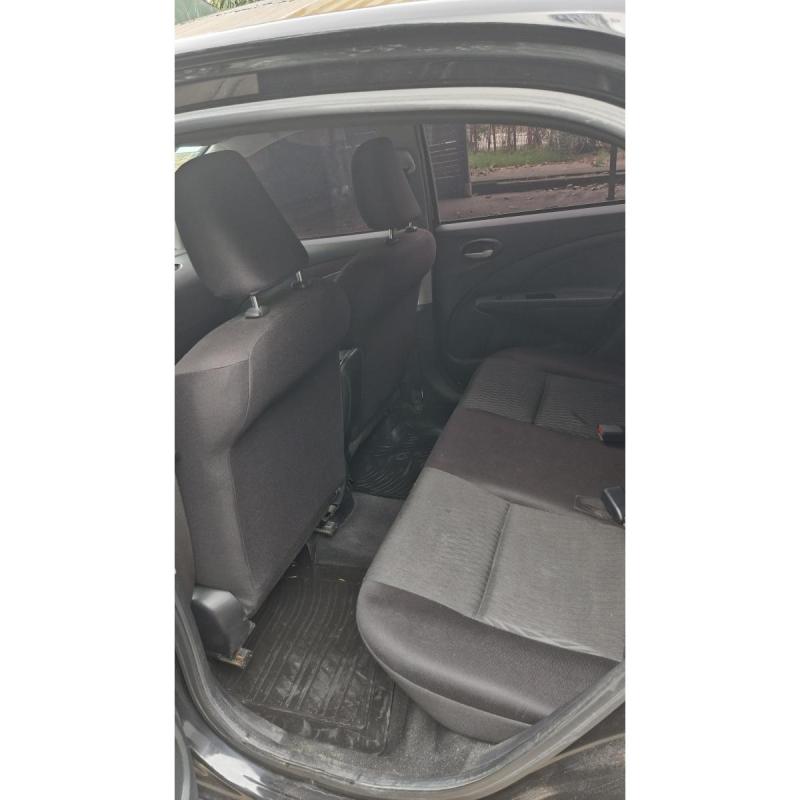 Toyota Etios Sedan 2019 1.5X Muy buen Estado - 5/16