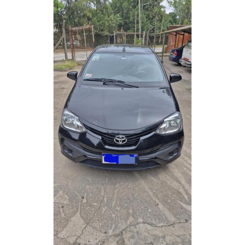 Toyota Etios Sedan 2019 1.5X Muy buen Estado - 10/16