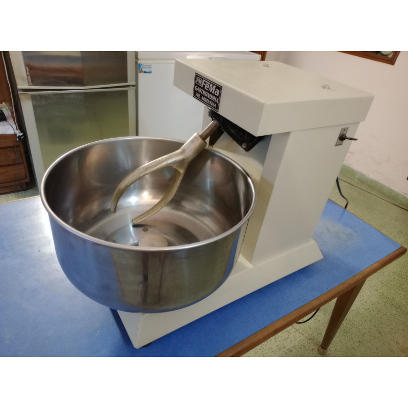 Amasadora industrial y gastronomica fema (20kg)